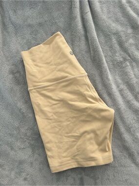 lululemon align shorts